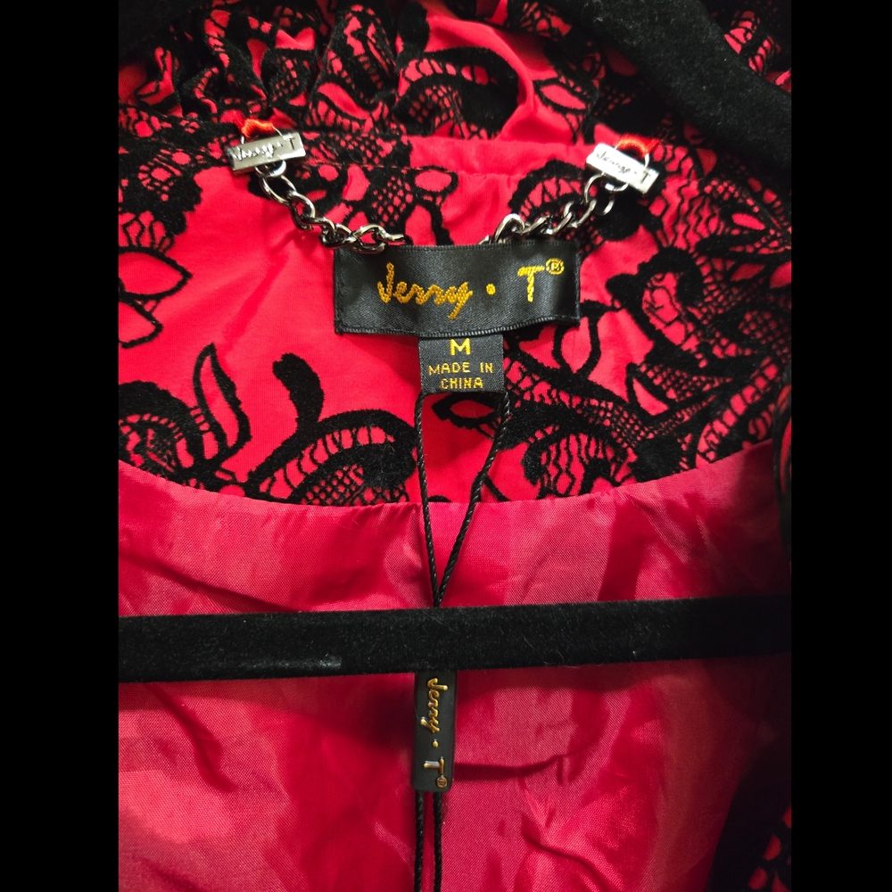 Jerry T Red Black Damask Floral Pattern Belted Tunic Dress Size Medium NWT - Picture 4 of 11